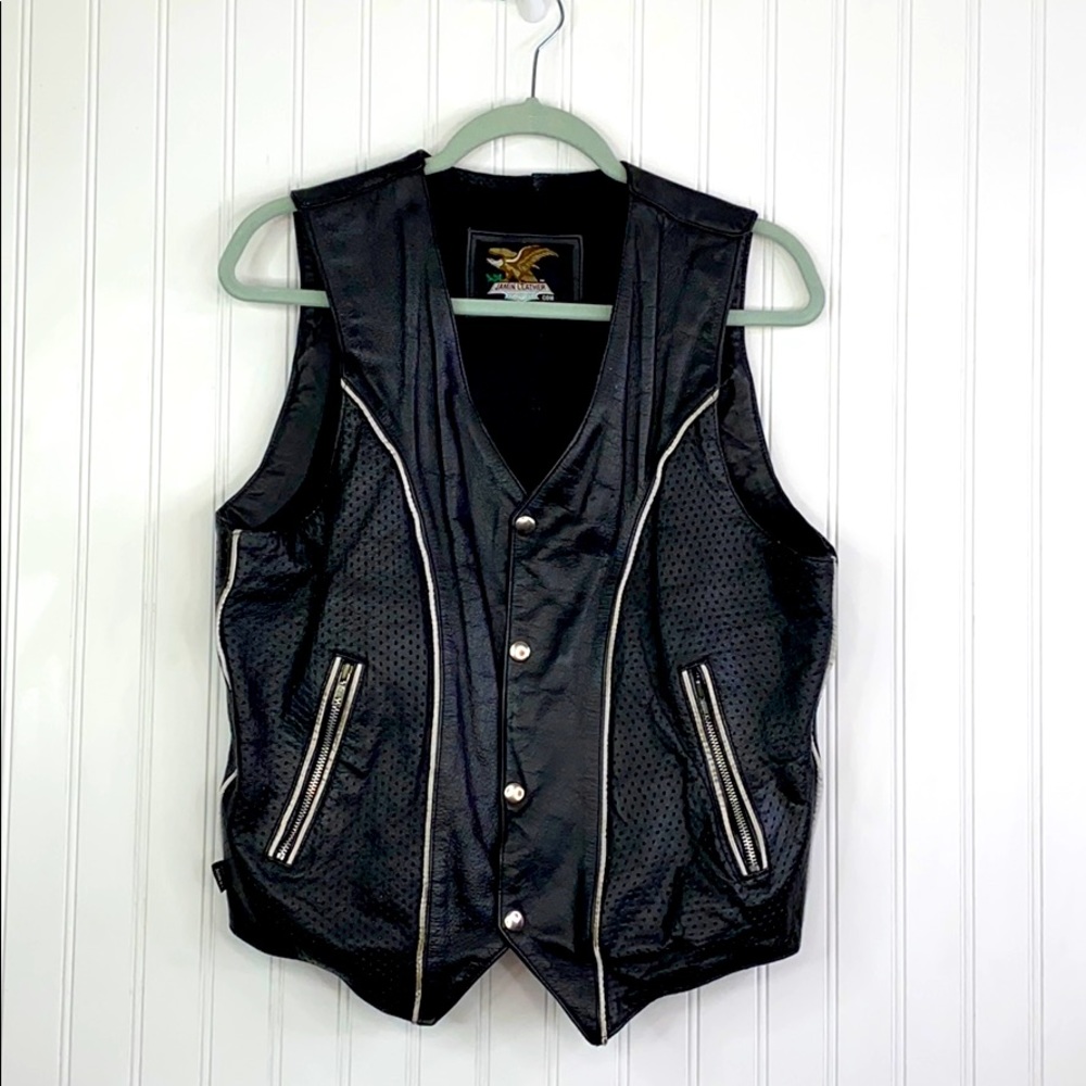 VINTAGE: Leather Vest